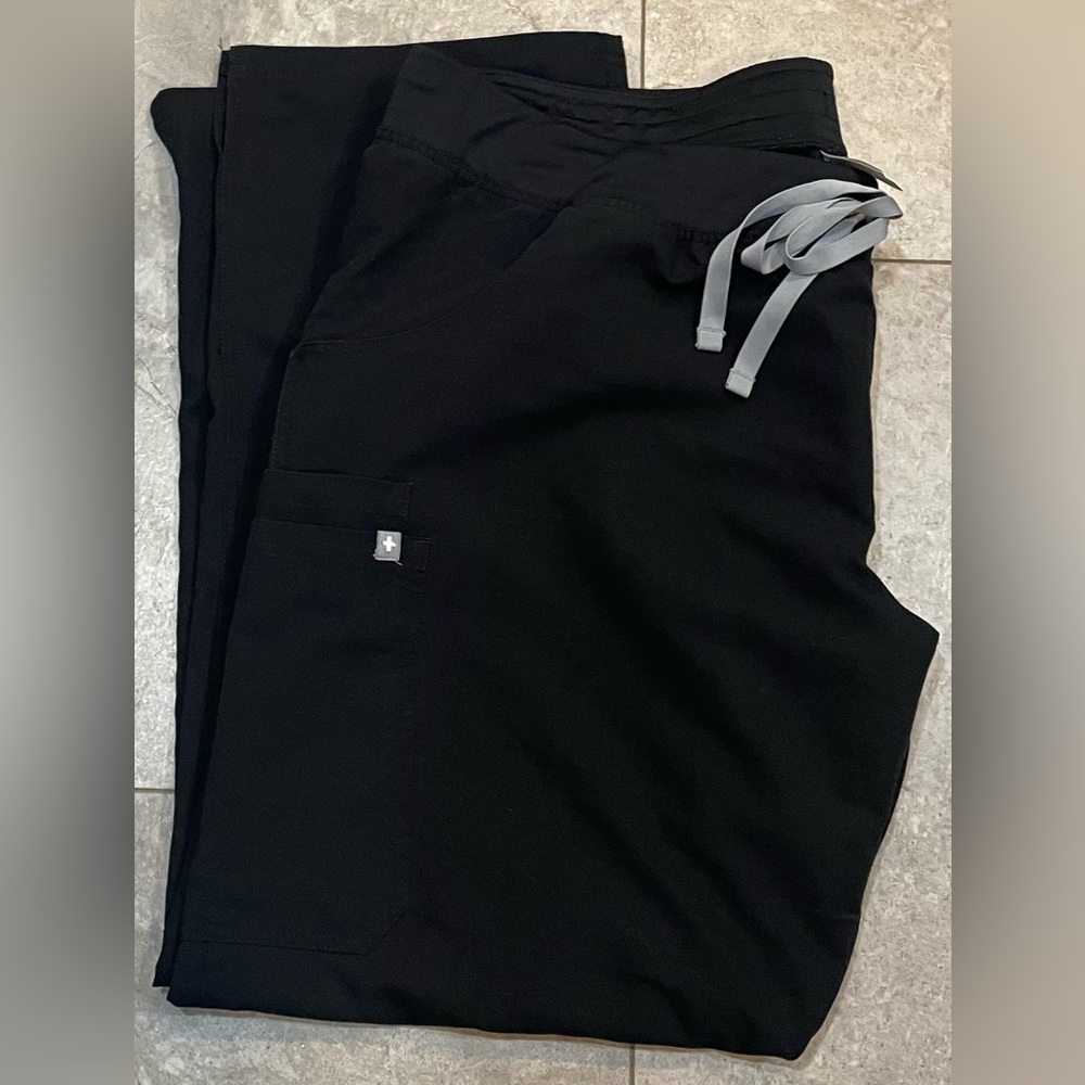 FIGS 2XL scrub pants